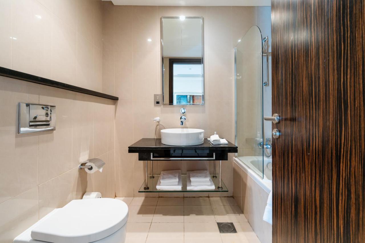 Royal Club By Rvhr, Bonnington Residential Tower - Jlt Appartement Dubai